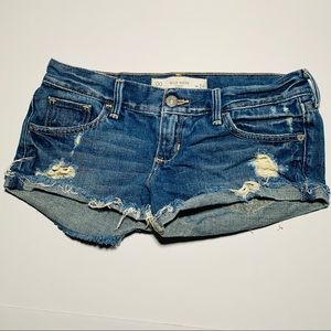 Gilly Hicks jean shorts Sydney size 00 distressed
